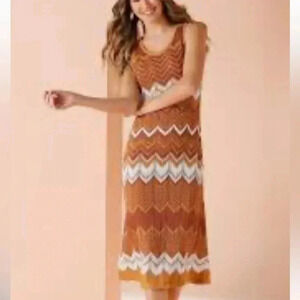 VERSONA Crochet Maxi Dress Carmel Latte Size Medium NWT Brown & Light Blue Boho